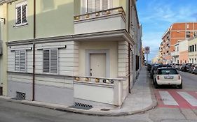 Rena Bianca House